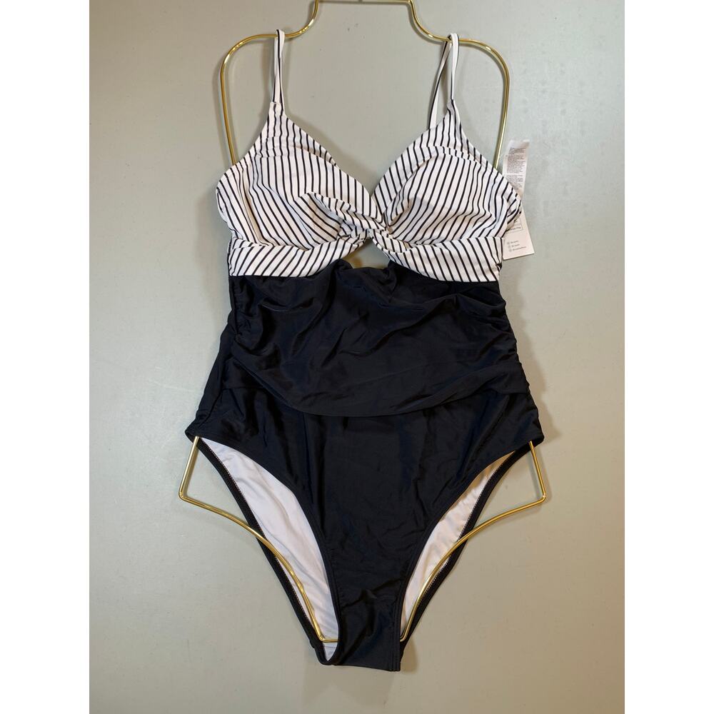 NWT Cupshe Black White Stripe Cutout One Piece Bathing Suit Size Medium